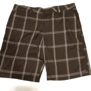 O'Neill black/white shorts 38